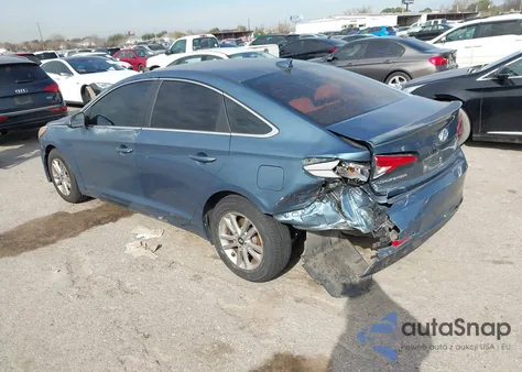 2017 Hyundai Sonata z USA, uszkodzony, nr VIN 5NPE24AF3HH483444